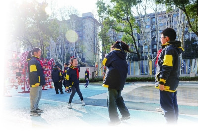 两会热点·南京落点 | 把“民生愿景”变成“幸福实景”