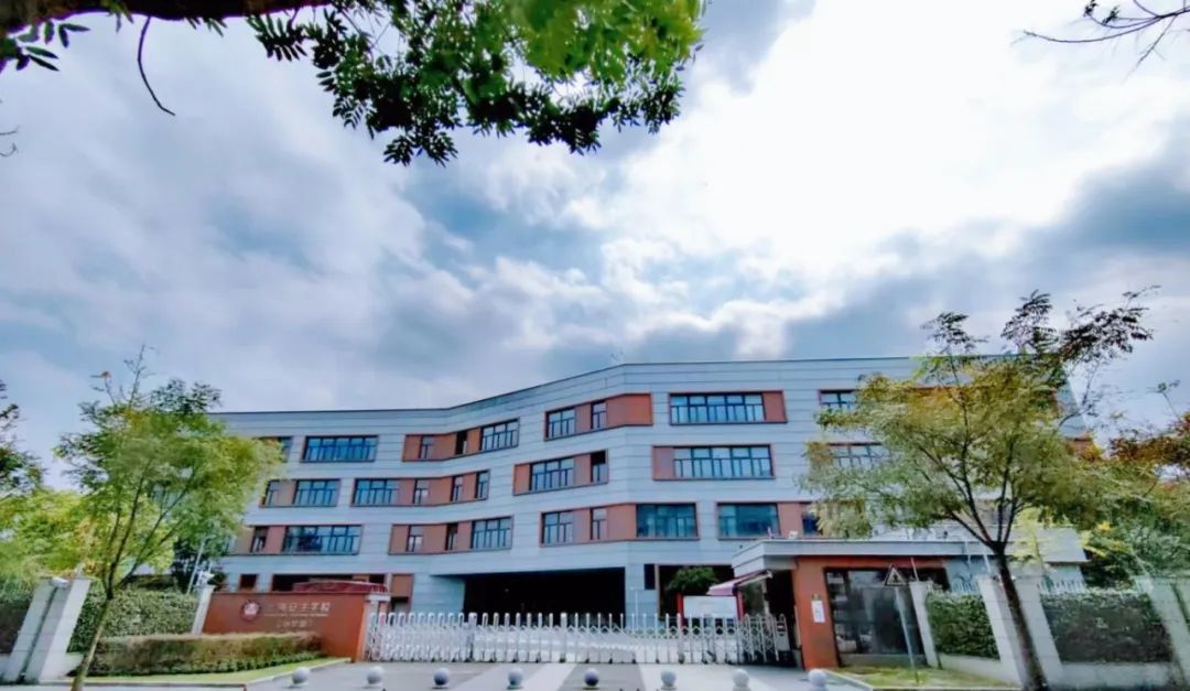 普娃逆袭！中考后转轨国际学校，上海这9所宝藏学校值得冲