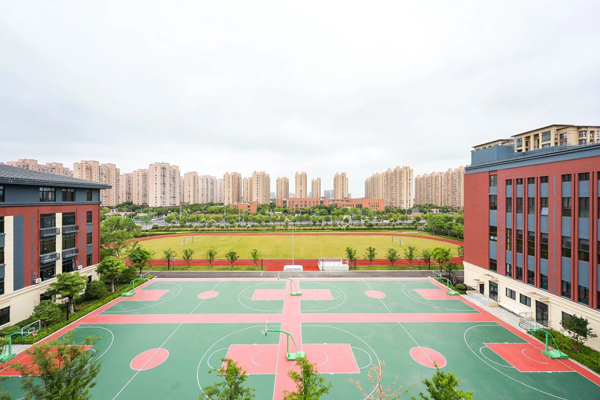 2025年上海国际高中中考生奖学金盘点，最高100%免学费！