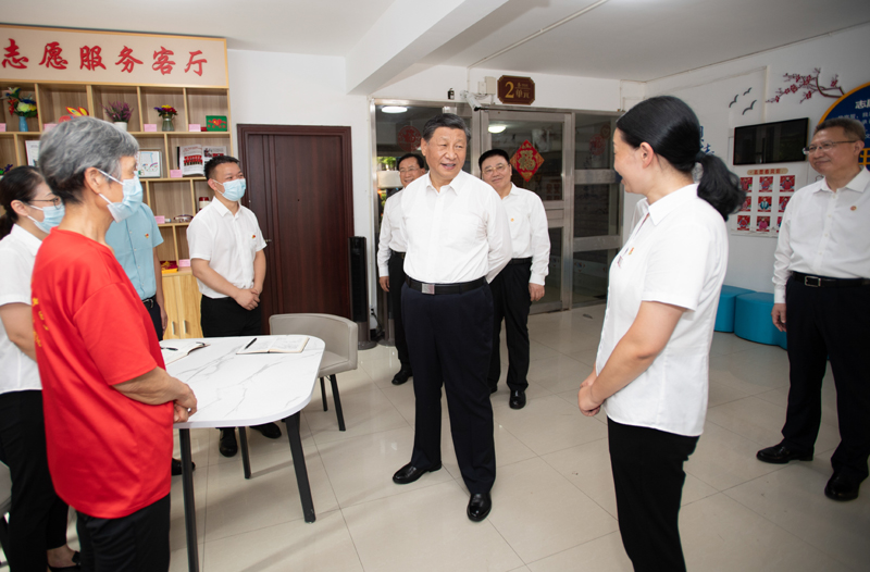 习近平在湖北武汉考察时强调：把科技的命脉牢牢掌握在自己手中 不断提升我国发展独立性自主性安全性