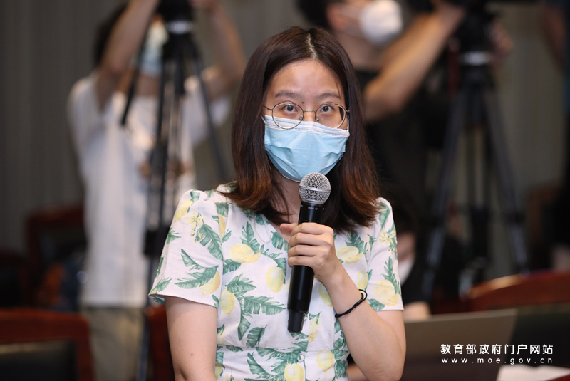 广西在教育部介绍党的十八大以来普通高中教育改革发展成效新闻发布会上做经验交流发言
