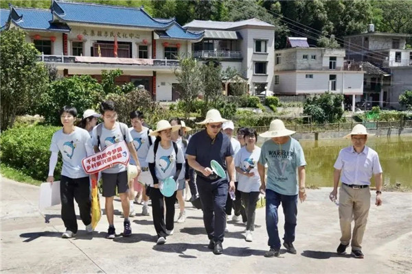 福建学子在“行走的课堂”中践行青春担当