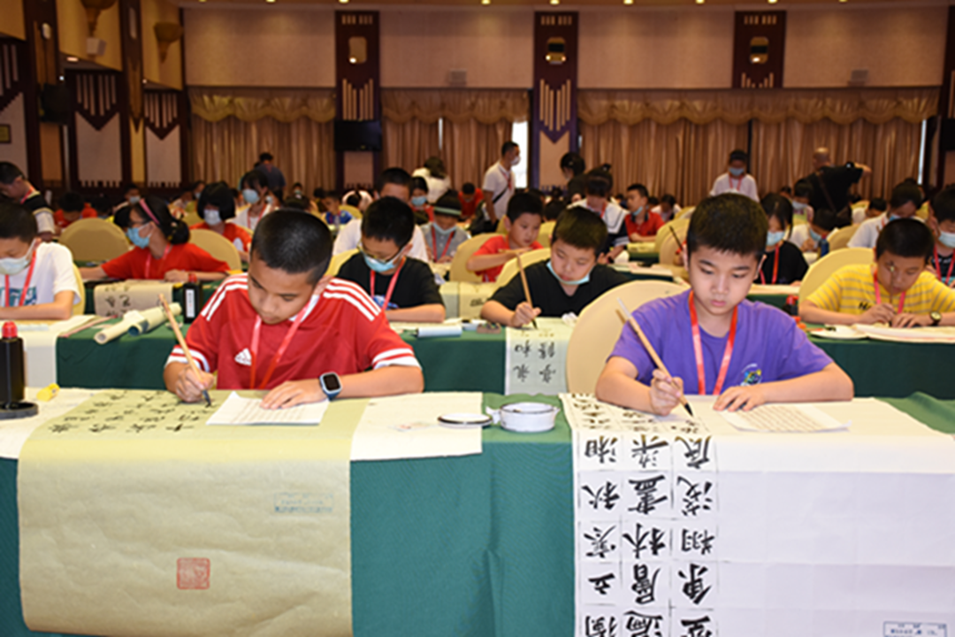 “笔墨中国”汉字书写现场赛在泉州举行
