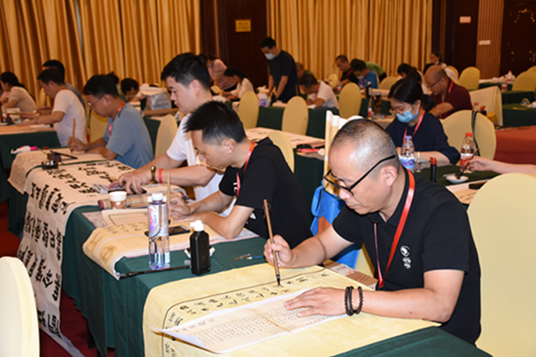 “笔墨中国”汉字书写现场赛在泉州举行