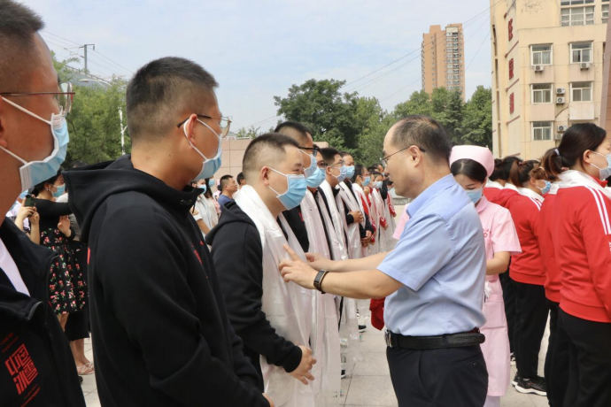 逆行出战！西藏民族大学附属医院医疗队赴藏支援疫情防控
