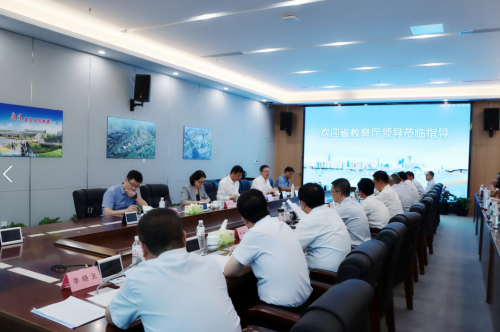 李明到康复大学（筹）调研指导工作