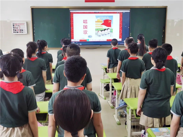 福建各地各校多形式上好“开学第一课”