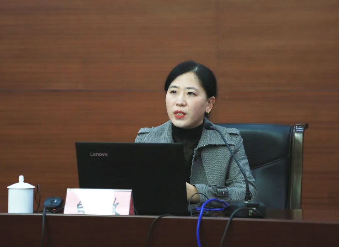 深入学习贯彻党的二十大精神 省教育厅举办教育理论专题学习