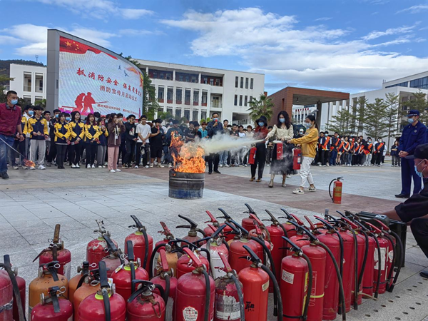 湄洲湾职业技术学院校园消防宣传月活动启动