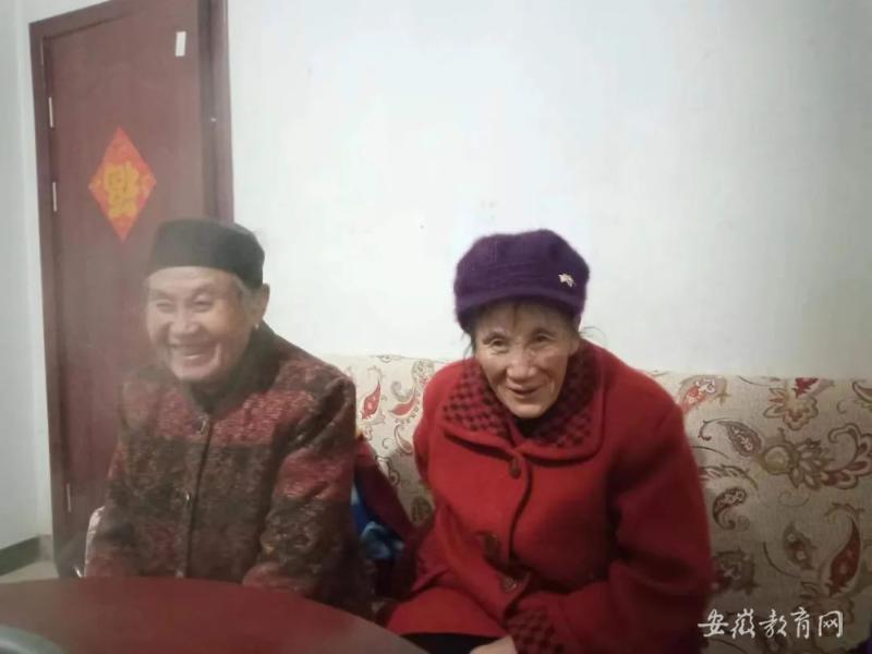 安徽科技学院教师抽丝剥茧  为流浪阿婆千里寻亲