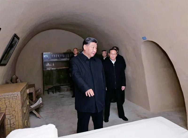 习近平:全面从严治党探索出依靠党的自我革命跳出历史周期率的成功路径