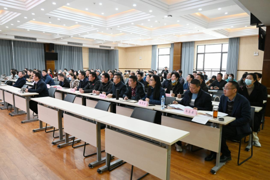 南昌市第八届中小学生、幼儿艺术节工作部署会召开