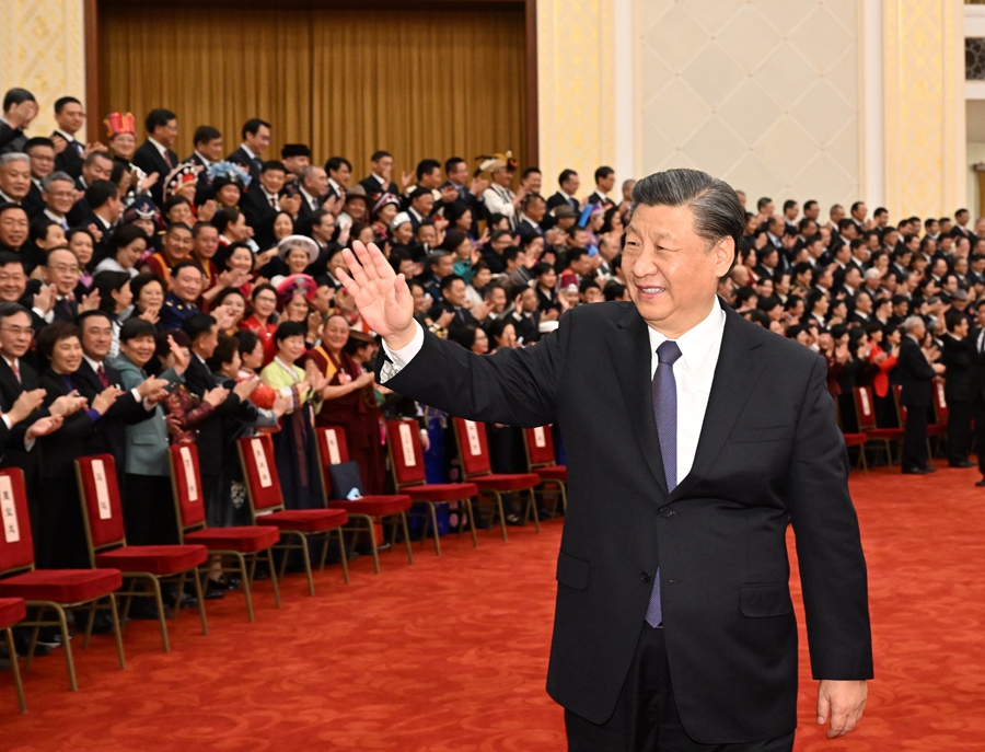 全国政协十四届一次会议闭幕习近平李克强栗战书汪洋李强赵乐际韩正蔡奇丁薛祥李希王岐山出席王沪宁发表讲话