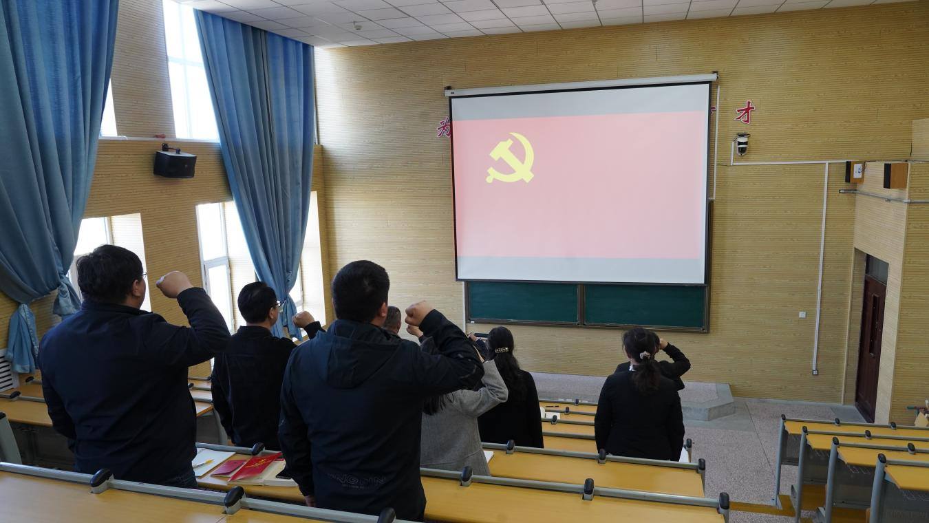 新疆应用职业技术学院“六学联动”推动主题教育走深走实