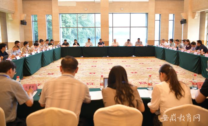 教育部、国家发改委、财政部推进职业学校办学条件达标工程现场会在安徽召开