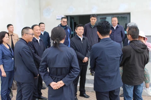 李明到西藏自治区日喀则市调研教育援藏工作