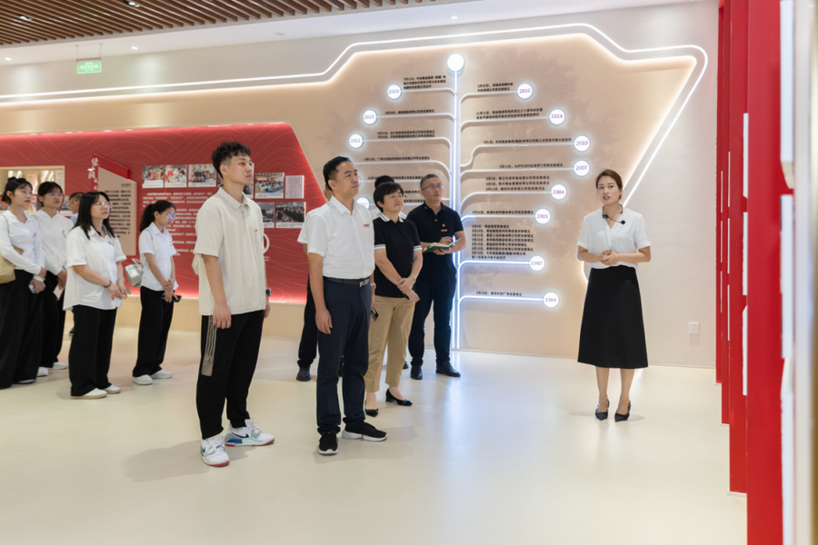 泉州职业技术大学红星社会实践队调研非公企业党建