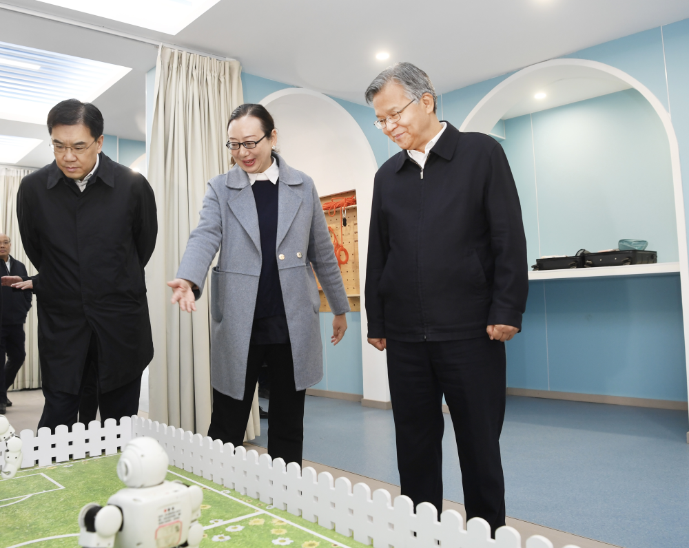 李殿勋调研民生工作