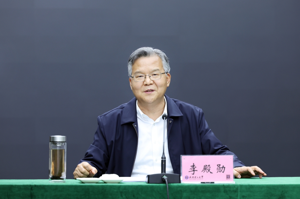 聚焦三个关键问题 面向全省高校师生大规模推进以科技为支撑的创新创业